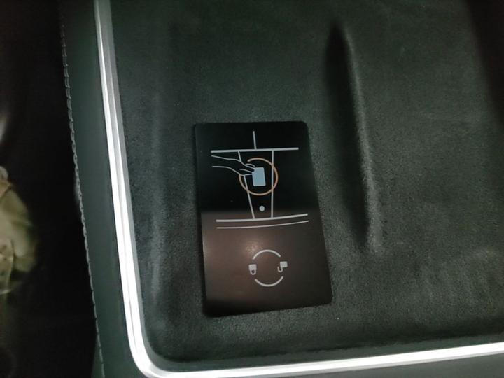 Model Y 2025 Facelift Long Range AWD photo 8