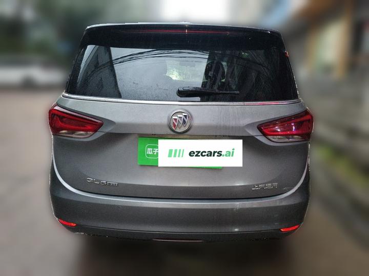 GL6 2018 18T 6-Seater Elite photo 5