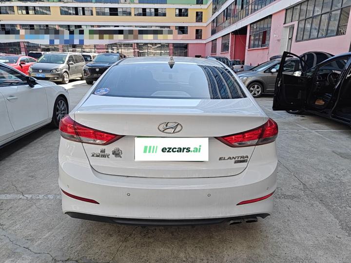 Elantra 2019 1.4T DCT photo 5