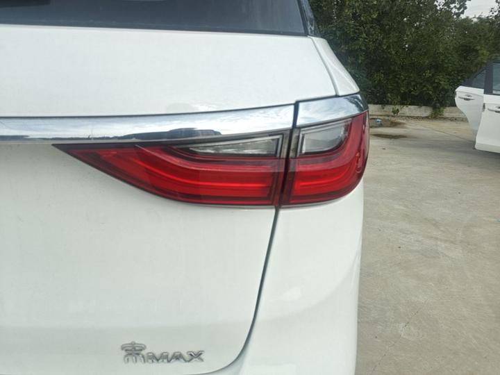 Song MAX 2017 1.5T AT Connected Elite 7-Seater photo 7