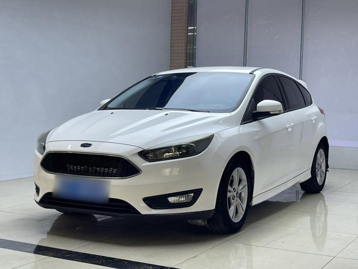 Focus 2017 Hatchback 1.6L AT Comfort