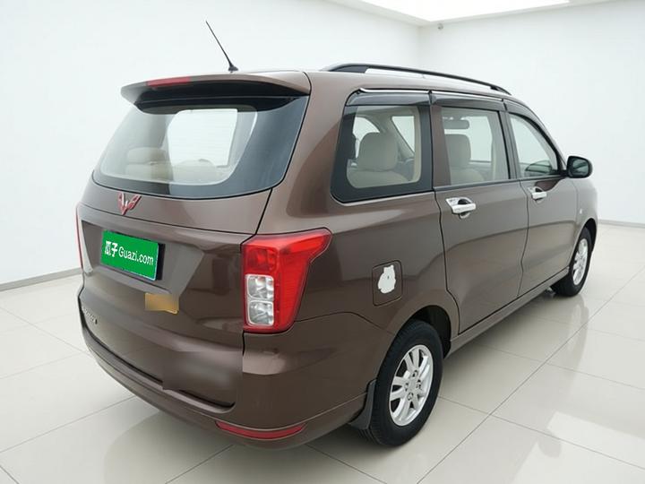 Wuling Hongguang 2019 1.5L S Standard China VI LAR photo 4