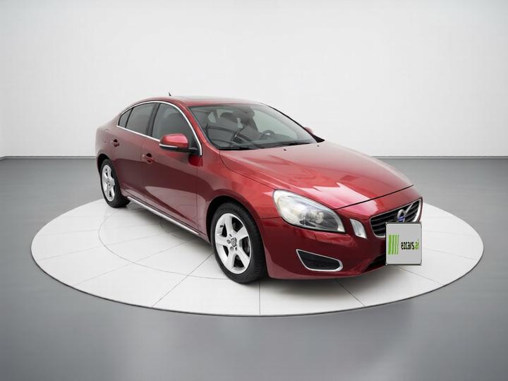 S60 Imported 2013 T5 photo 3