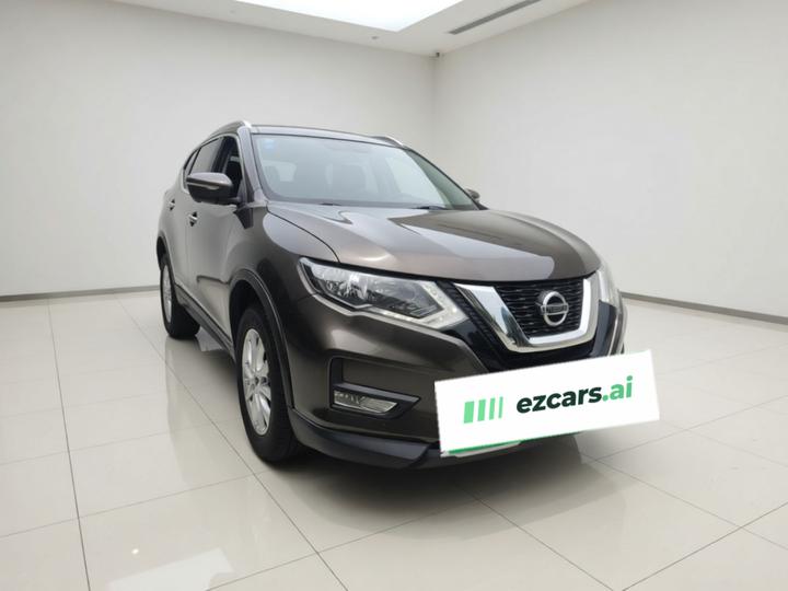 X-Trail 2017 2.0L CVT Comfort 2WD photo 3