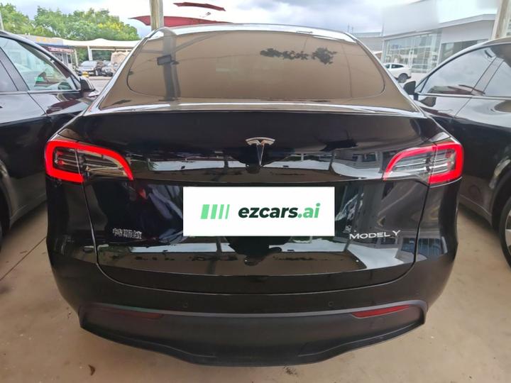 Model Y 2022 Facelift RWD photo 3