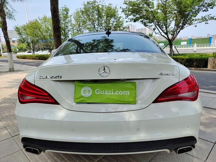 CLA 2015 CLA 220 4MATIC photo 3