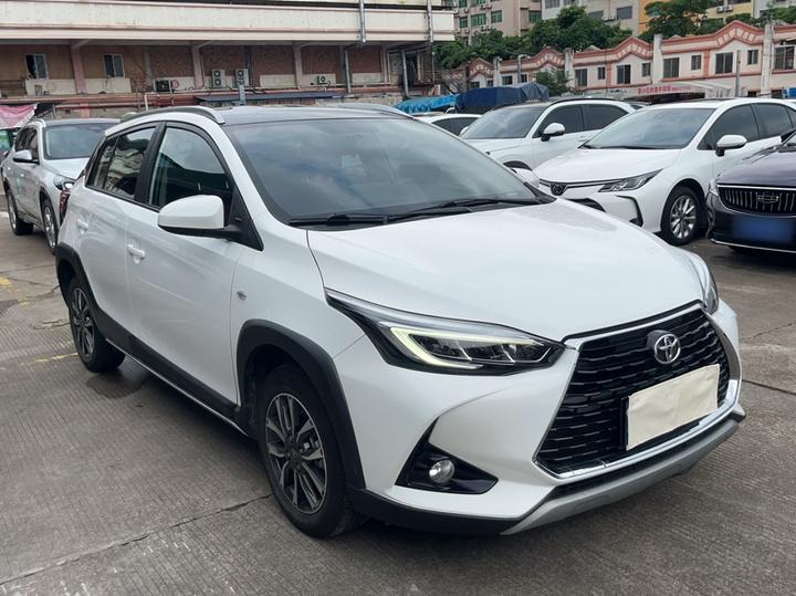 YARiS L 2022 X 1.5L CVT Luxury PLUS photo 3