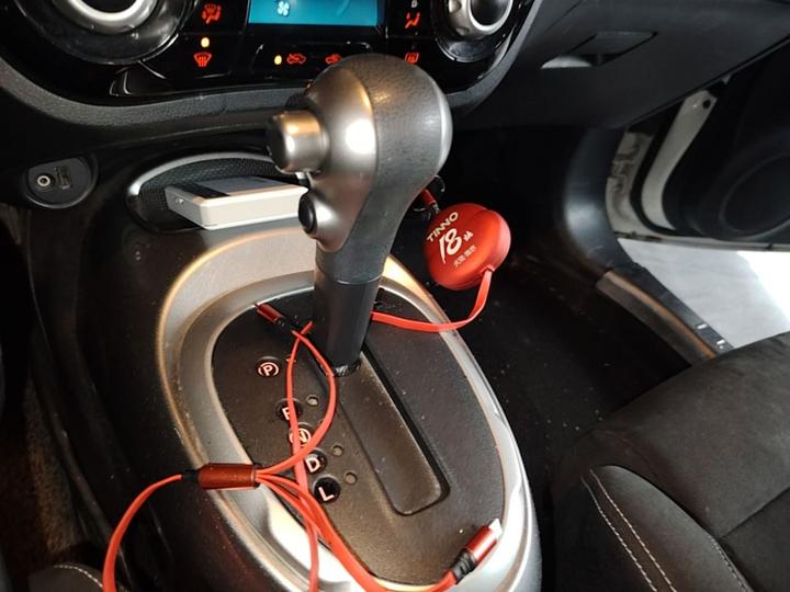 ESQ 2014 1.6L photo 6