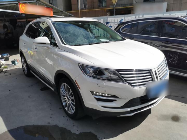 MKC 2014 2.0T AWD photo 3