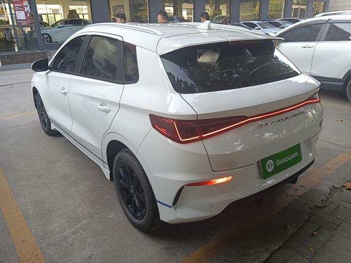 e2 2019 Standard Range Comfort photo 4