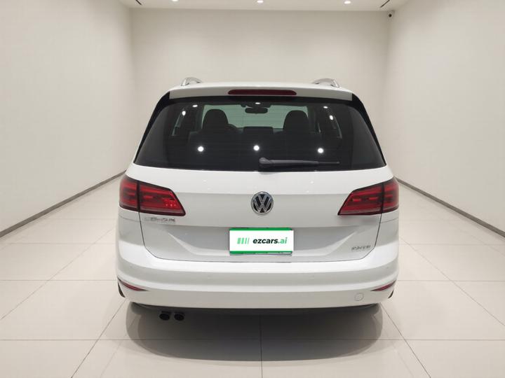 Golf 2016 230TSI AT Progressive photo 3