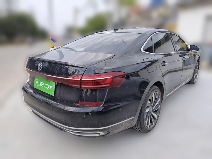 Passat 2023 Facelift 330TSI Luxury photo 6