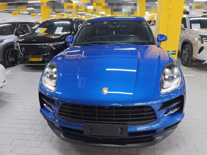 2018 Macan 2.0T photo 2