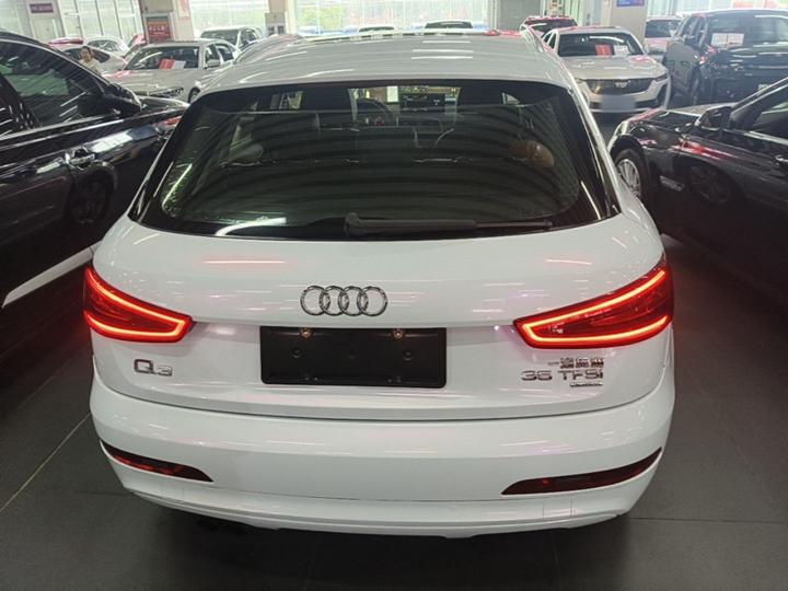 Q3 2015 35 TFSI quattro Tech photo 3
