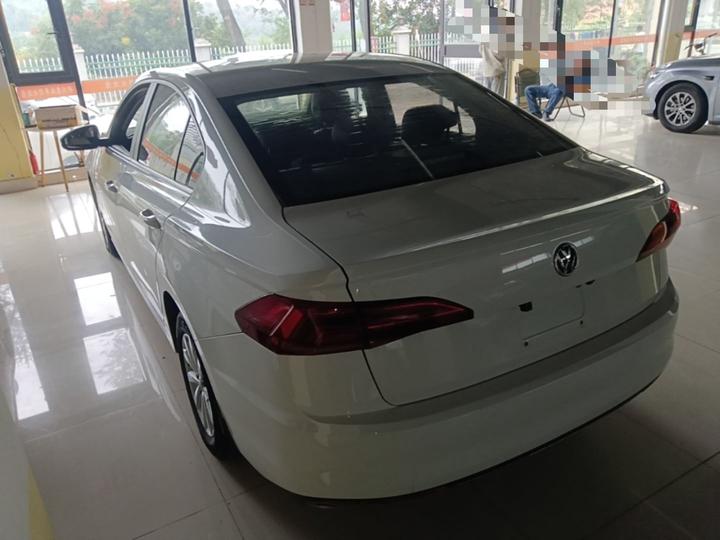 Bora 2019 Facelift 1.5L AT Fashion China V photo 4