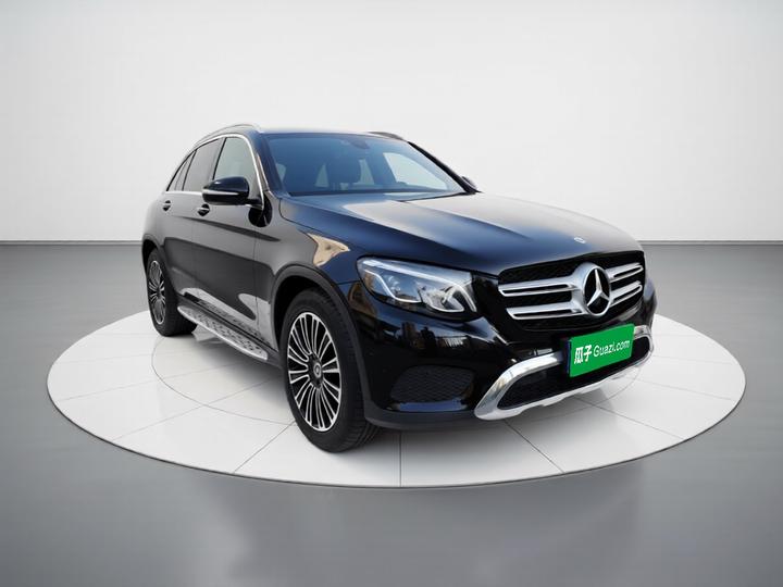 GLC 2017 GLC 200 4MATIC photo 3