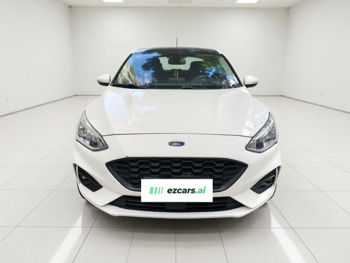 Focus 2020 Sedan EcoBoost 180 AT photo 2