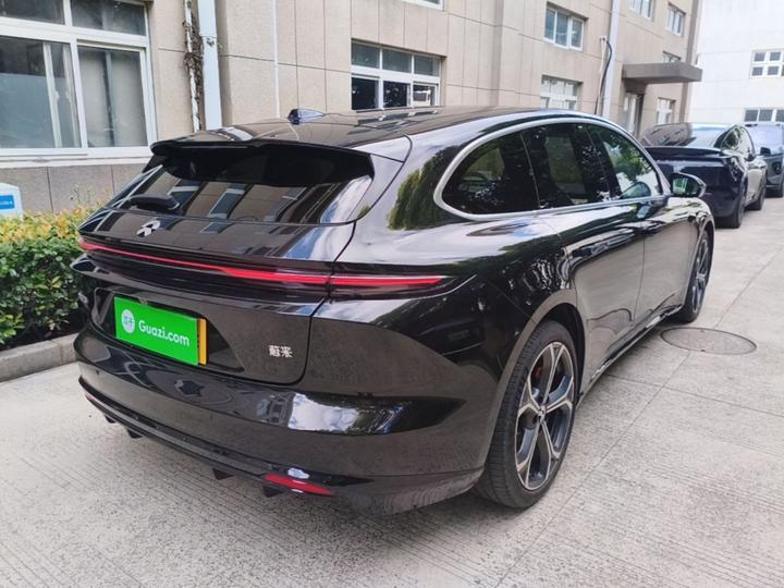 ET5T 2025 75kWh Touring photo 4