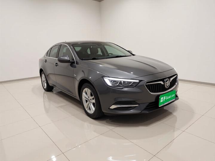 Regal 2019 20T Elite China VI photo 3