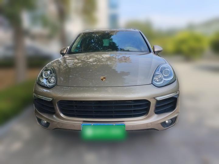 2015 Cayenne 3.0T photo 2