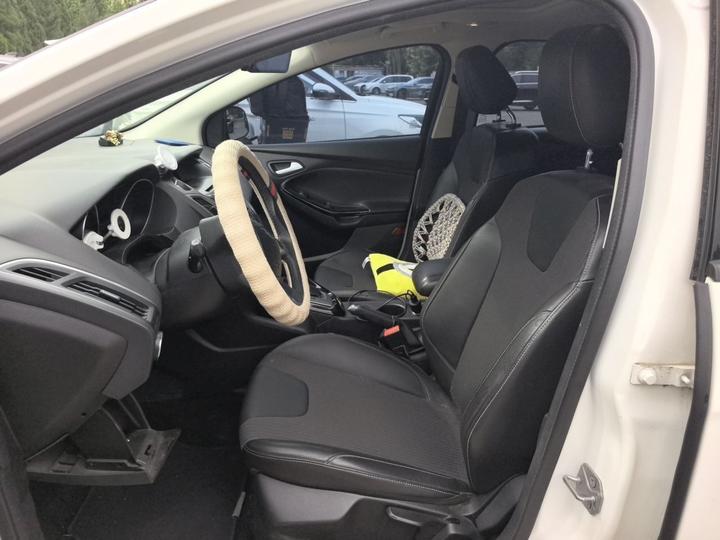 Focus 2012 Hatchback 1.6L AT photo 7
