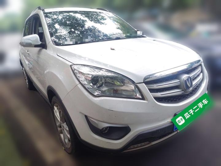 CS35 2016 1.6L MT Luxury IV photo 3