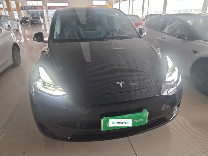 Model Y 2022 RWD photo 2