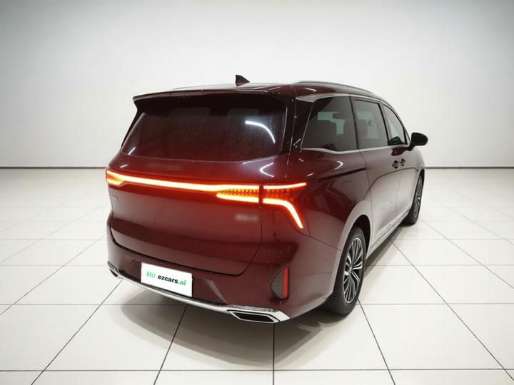 V9 2024 1.5TD 200km Premium photo 5
