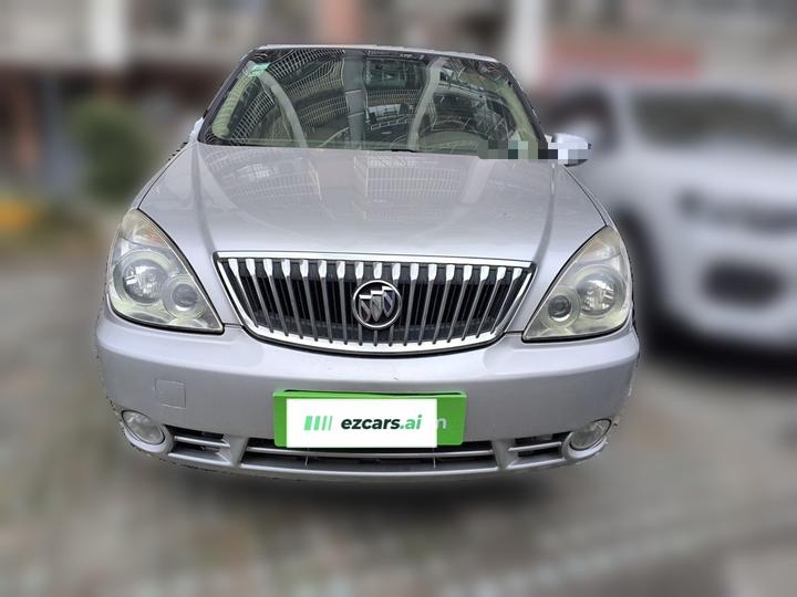 GL8 2013 2.4L Executive photo 2