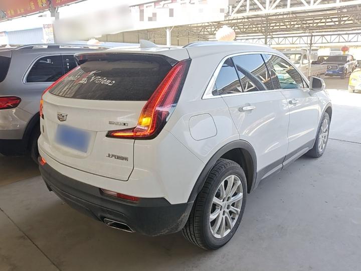 XT4 2018 28T RWD Tech photo 6