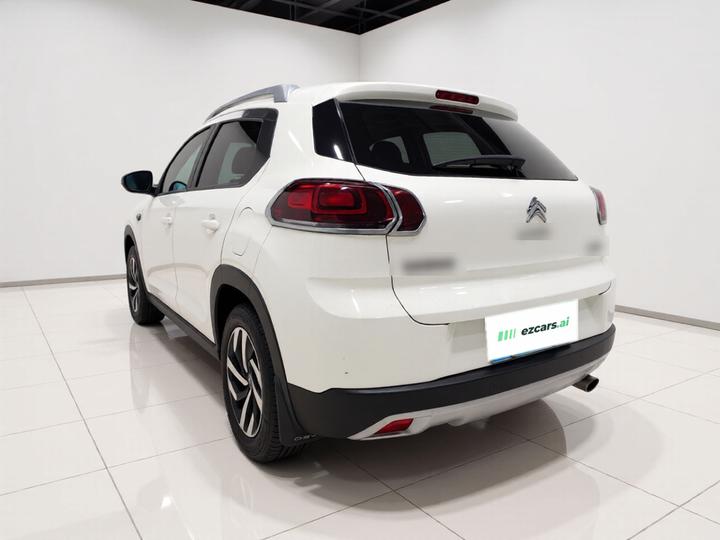 C3-XR 2015 1.6L AT Pioneer photo 4