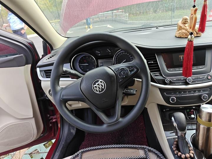 Verano 2018 Sedan 15S AT Progressive photo 8
