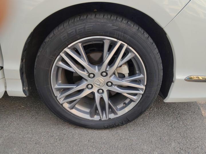 Elysion 2019 2.0L Hybrid Luxury photo 8