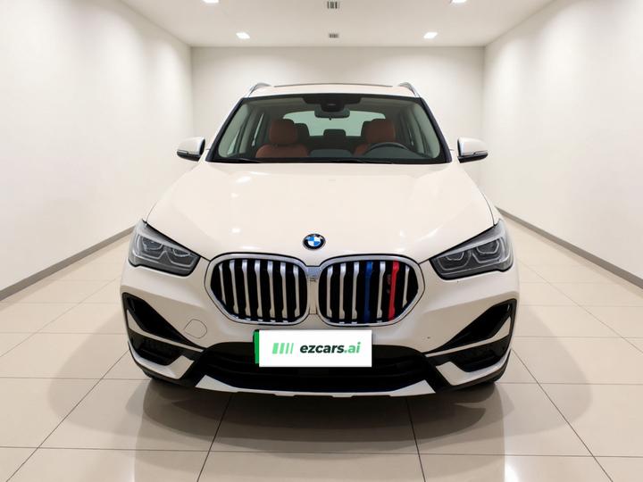 X1 2022 Facelift xDrive25Li Exclusive photo 2