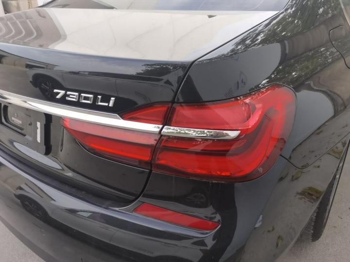 7 Series 2018 730Li Leading M Sport Package photo 7