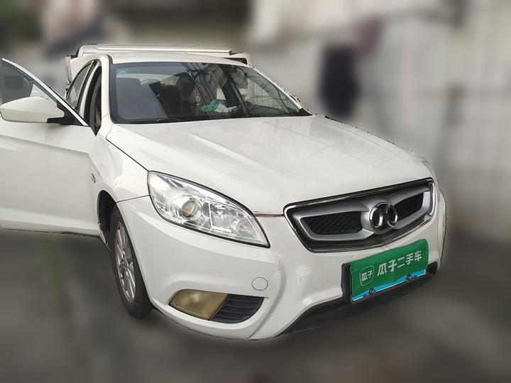 BAIC D50 2016 1.5L MT Standard photo 3