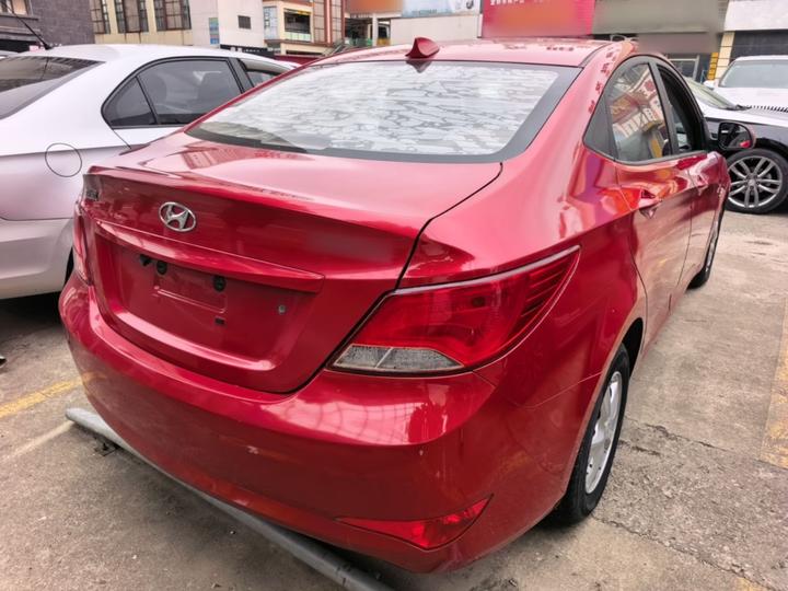 Verna 2014 1.4L AT Smart GLS photo 4