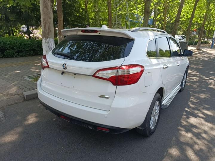 T70 2015 2.0L CVT photo 4