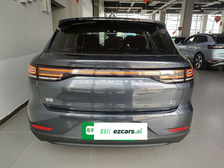 Leapmotor C11 2023 EREV 180 Comfort photo 5