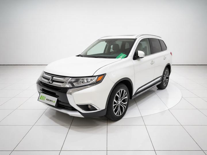 Outlander 2018 2.0L RWD Honor 5-Seater