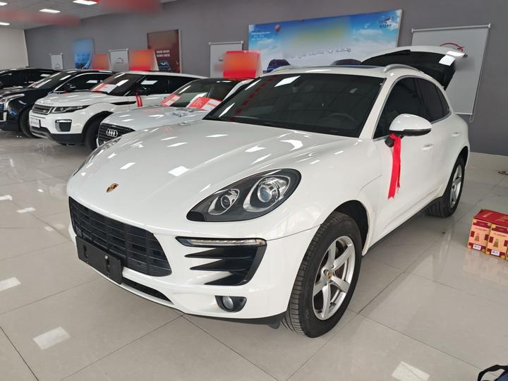 2014 Macan 2.0T