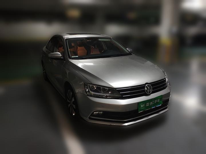 Sagitar 2015 230TSI AT Luxury photo 3