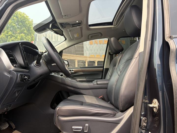 GAC Trumpchi M8 2021 Leading Series 390T Premium photo 6