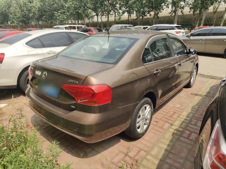 2017 1.5L AT Comfort photo 4