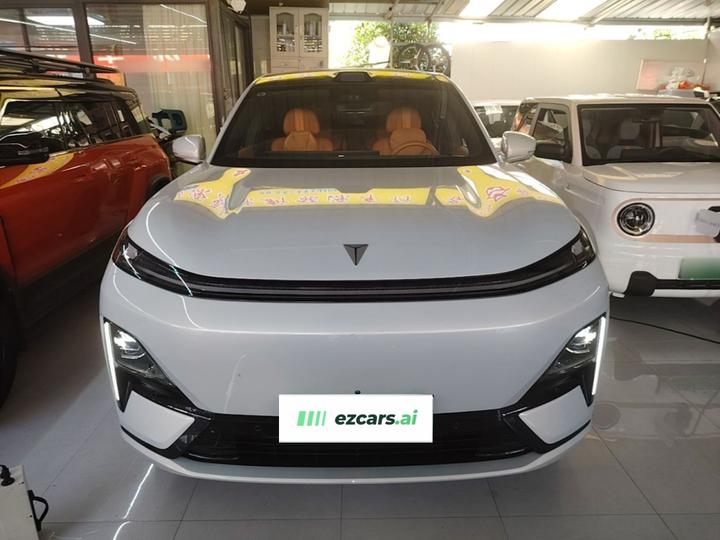 Deepal S09 2025 AWD Ultra+ photo 2