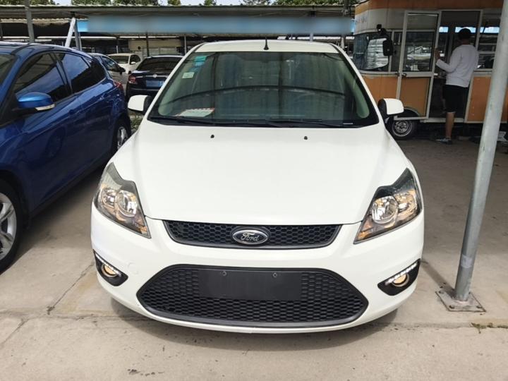 Focus 2013 Hatchback Classic 1.8L AT photo 2