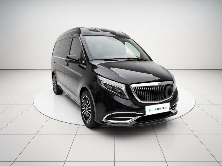 V-Class 2022 V 260 L Long Wheelbase Premium photo 3