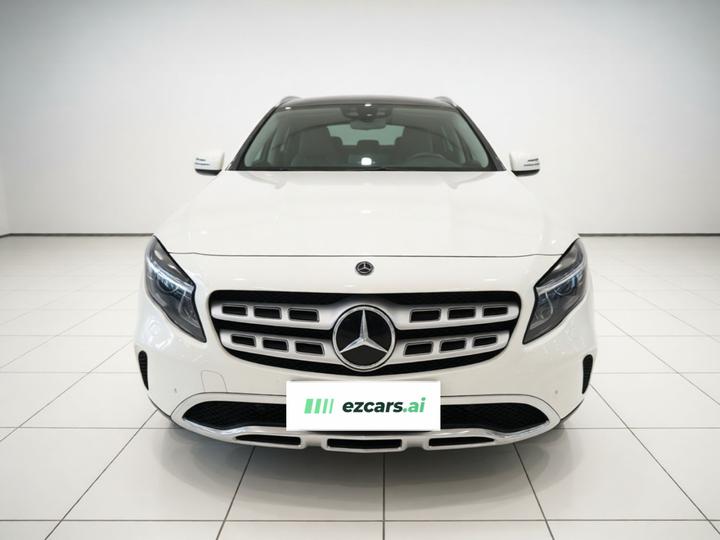 GLA 2019 GLA 200 Dynamic photo 2