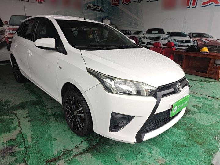 YARiS L 2014 1.3E AT photo 3