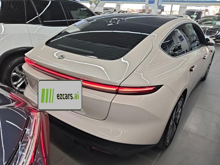 ET5 2022 75kWh photo 5